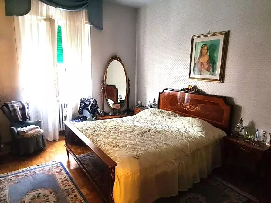 Immagine 17 di Appartamento in vendita  a Livorno