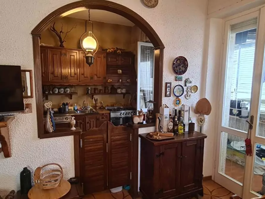 Immagine 8 di Appartamento in vendita  a Livorno
