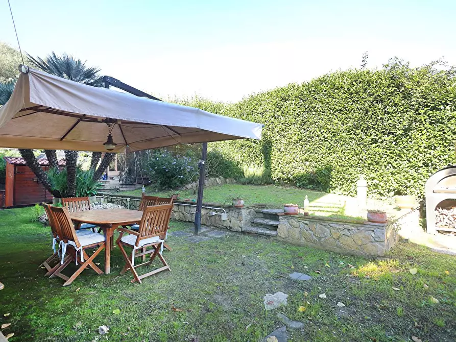 Immagine 11 di Casa indipendente in vendita  a Fauglia