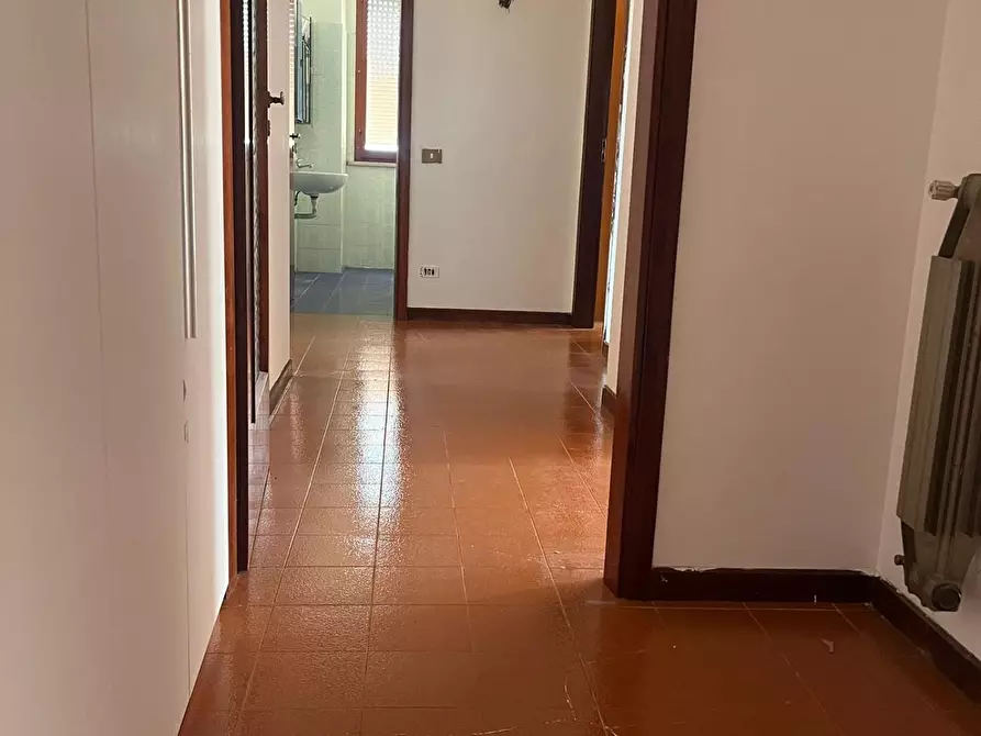 Immagine 11 di Appartamento in vendita  a Ponsacco