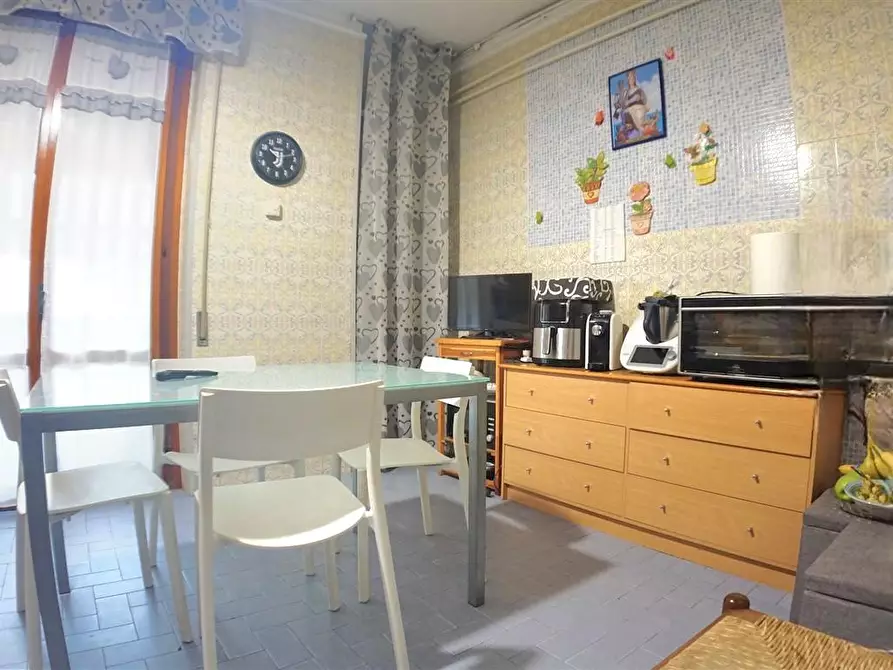 Immagine 7 di Appartamento in vendita  a Massa