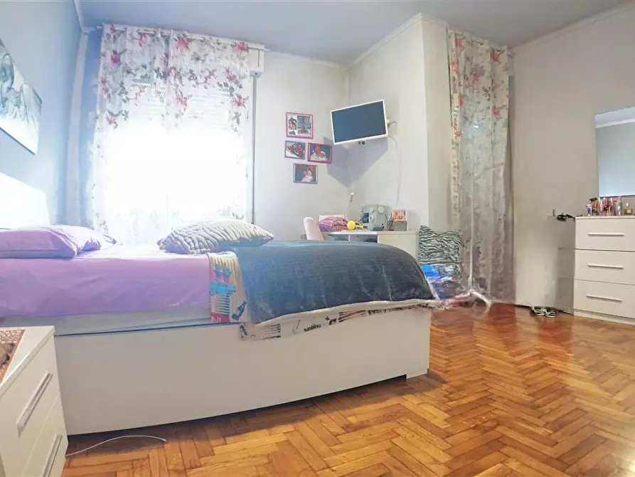 Immagine 13 di Appartamento in vendita  a Massa