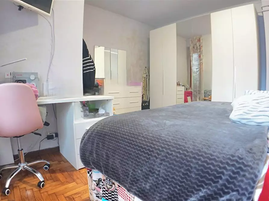 Immagine 10 di Appartamento in vendita  a Massa