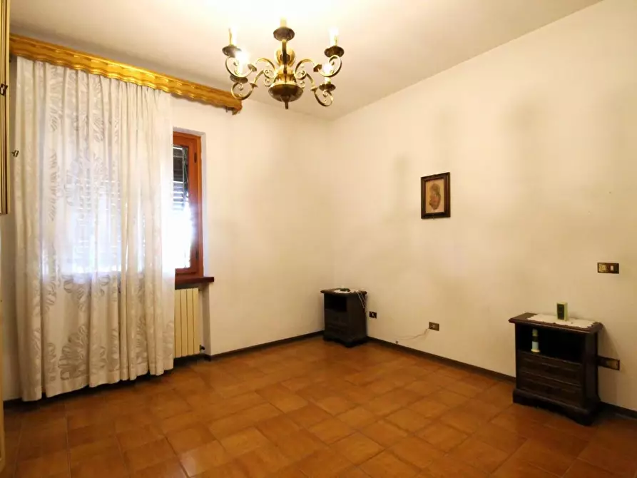 Immagine 22 di Villa in vendita  a Porcari