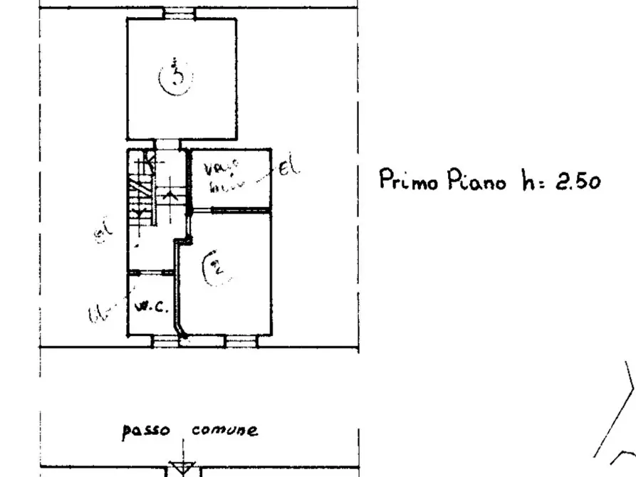 Immagine 28 di Terratetto in vendita  a Lucca