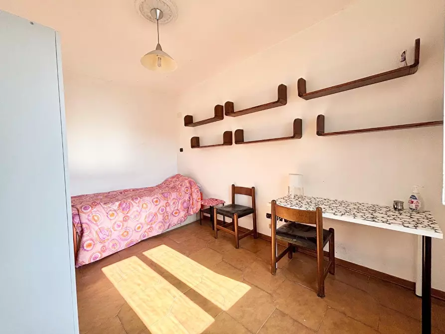 Immagine 9 di Appartamento in vendita  a Empoli