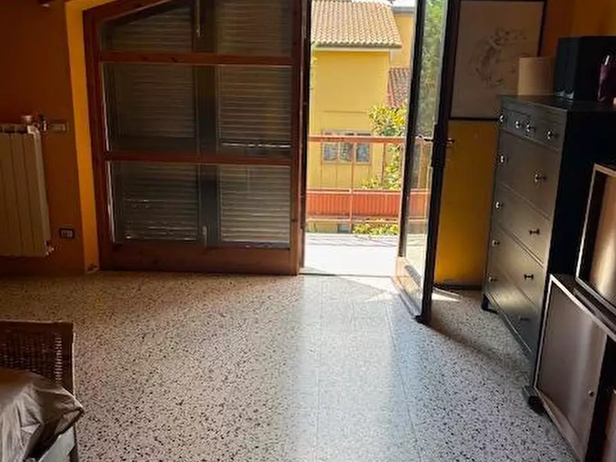 Immagine 31 di Villa in vendita  a Capraia E Limite