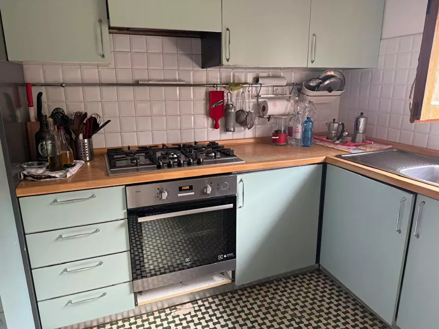 Immagine 18 di Villa in vendita  a Capraia E Limite