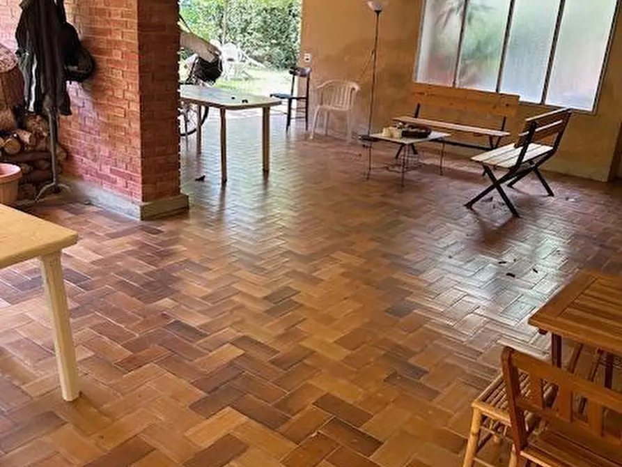 Immagine 33 di Villa in vendita  a Capraia E Limite