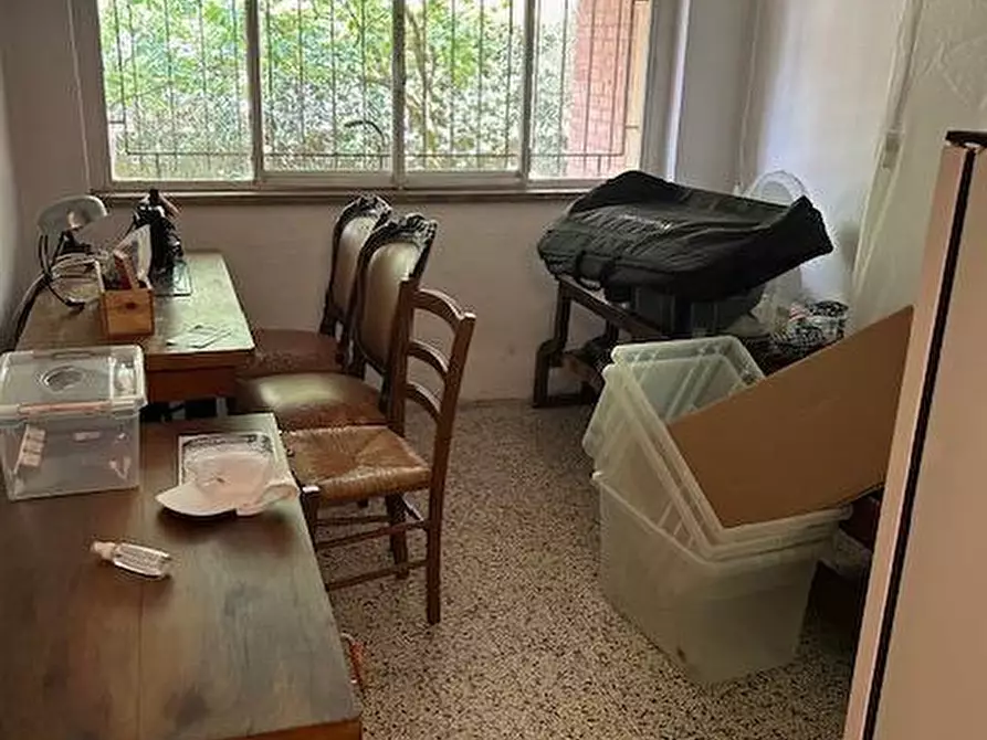 Immagine 27 di Villa in vendita  a Capraia E Limite