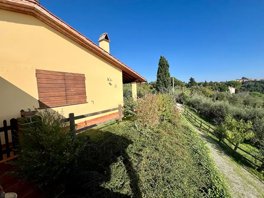 Immagine 10 di Casa indipendente in vendita  a Palaia