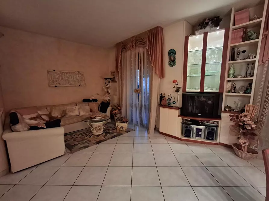 Immagine 6 di Appartamento in vendita  a Vinci