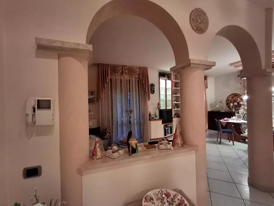 Immagine 10 di Appartamento in vendita  a Vinci