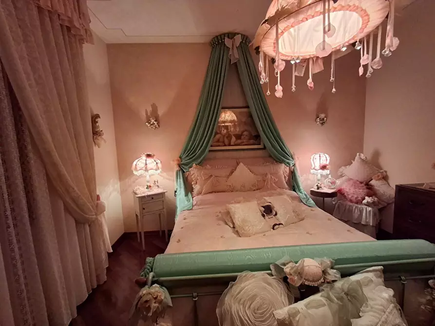 Immagine 23 di Appartamento in vendita  a Vinci