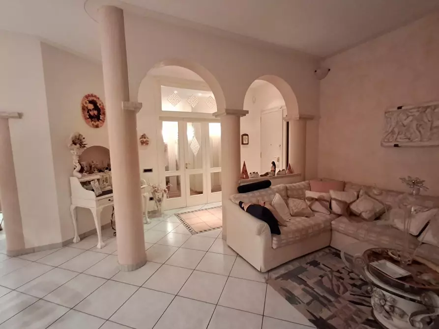 Immagine 8 di Appartamento in vendita  a Vinci