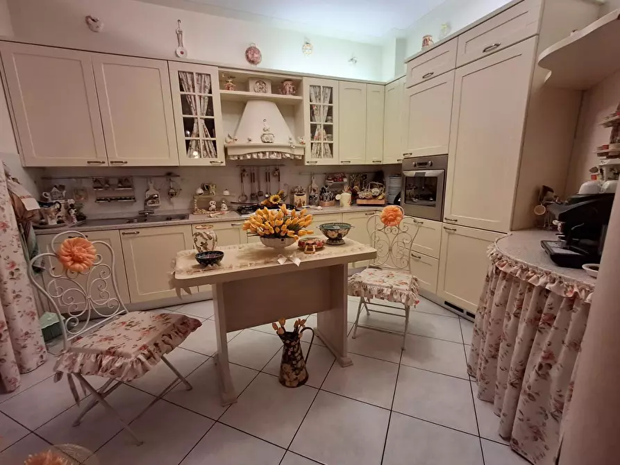 Immagine 5 di Appartamento in vendita  a Vinci