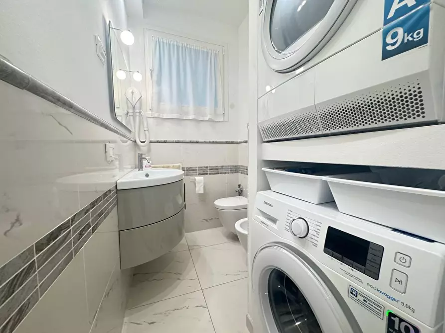 Immagine 3 di Casa bifamiliare in affitto  a Forte Dei Marmi