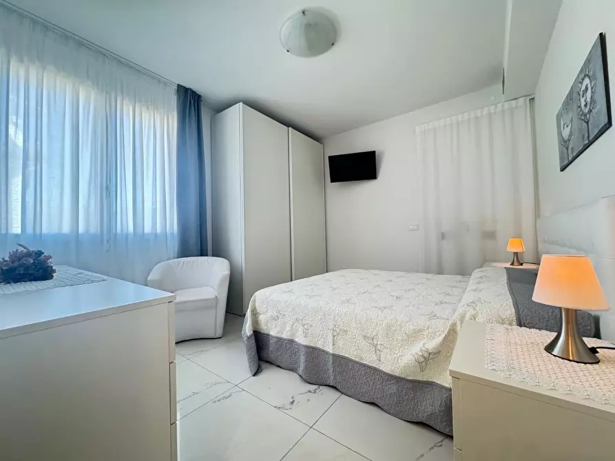 Immagine 6 di Casa bifamiliare in affitto  a Forte Dei Marmi