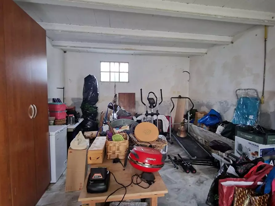 Immagine 16 di Villetta a schiera in vendita  a Crespina Lorenzana