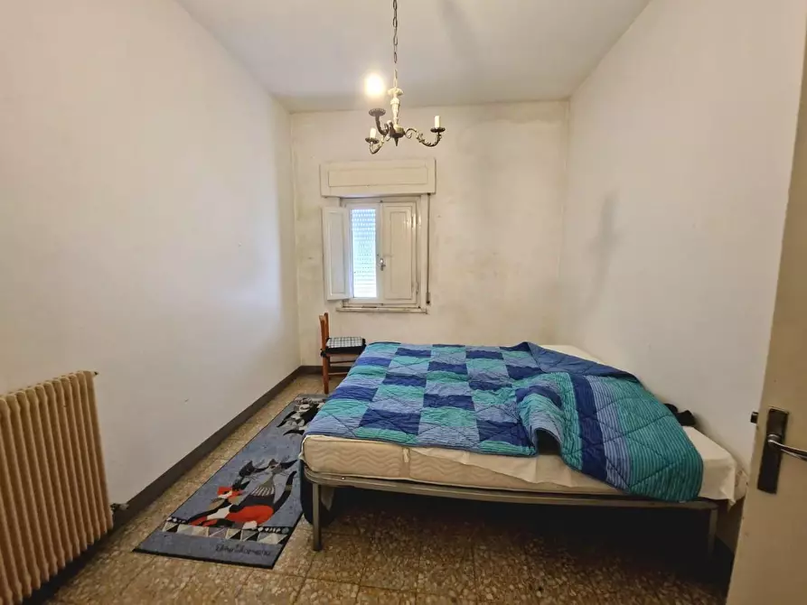 Immagine 28 di Villetta a schiera in vendita  a Crespina Lorenzana