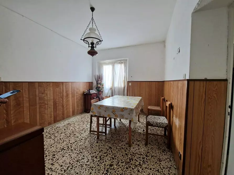 Immagine 30 di Villetta a schiera in vendita  a Crespina Lorenzana