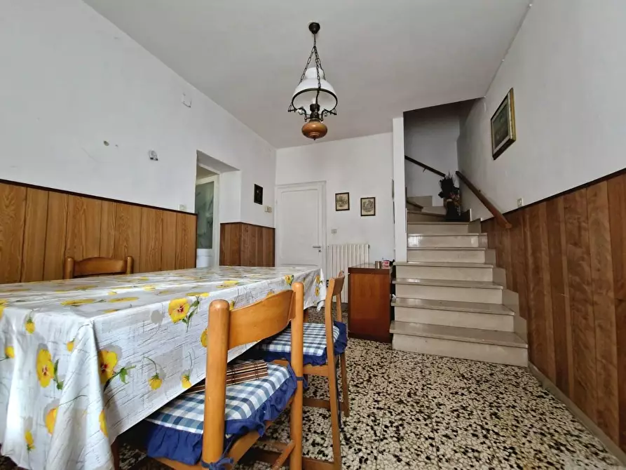 Immagine 29 di Villetta a schiera in vendita  a Crespina Lorenzana