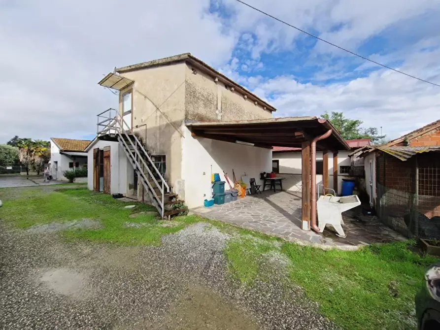 Immagine 18 di Villetta a schiera in vendita  a Crespina Lorenzana