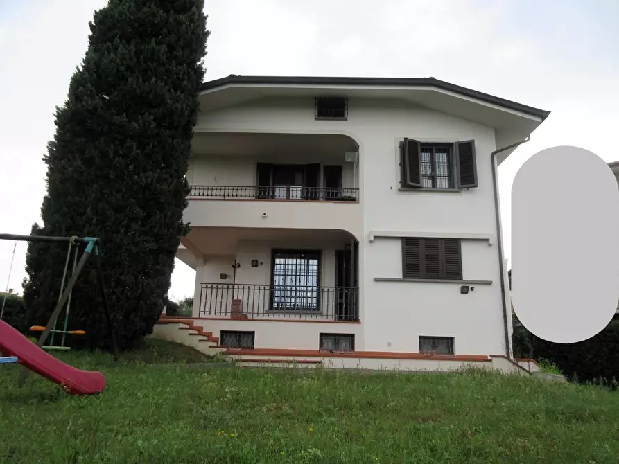 Immagine 14 di Villa in vendita  a Cerreto Guidi