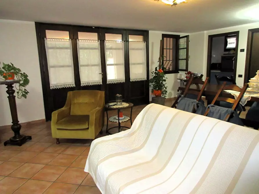 Immagine 12 di Villa in vendita  a Cerreto Guidi