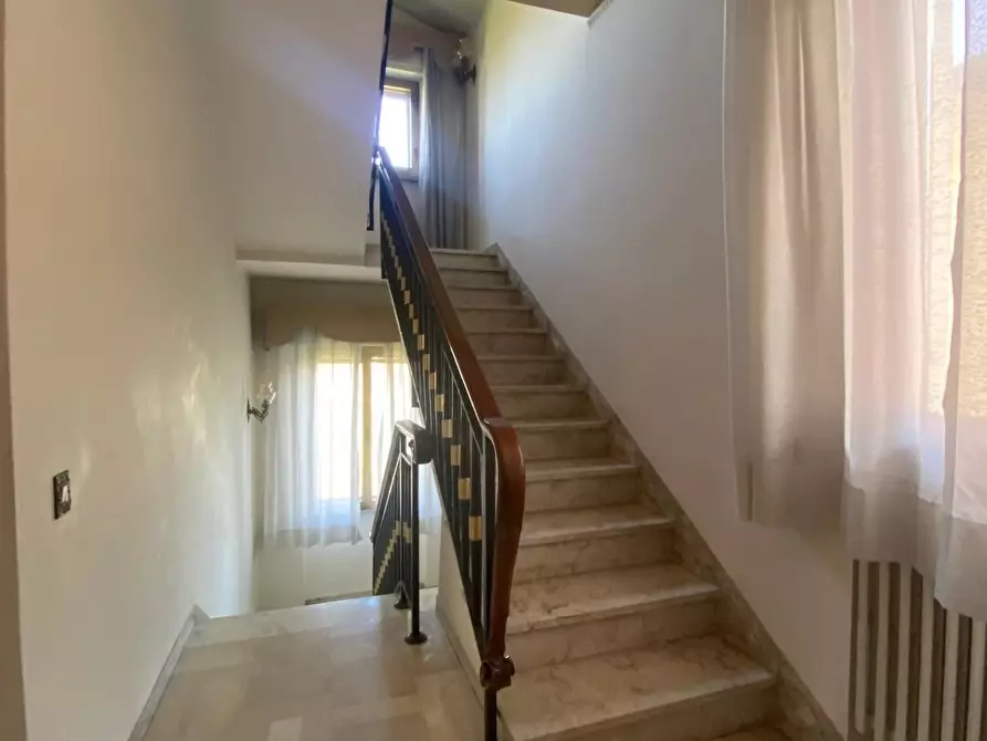 Immagine 21 di Villa in vendita  a Poggio A Caiano