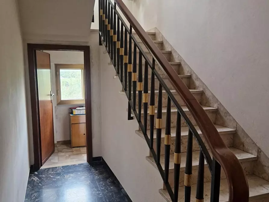 Immagine 11 di Villa in vendita  a Poggio A Caiano