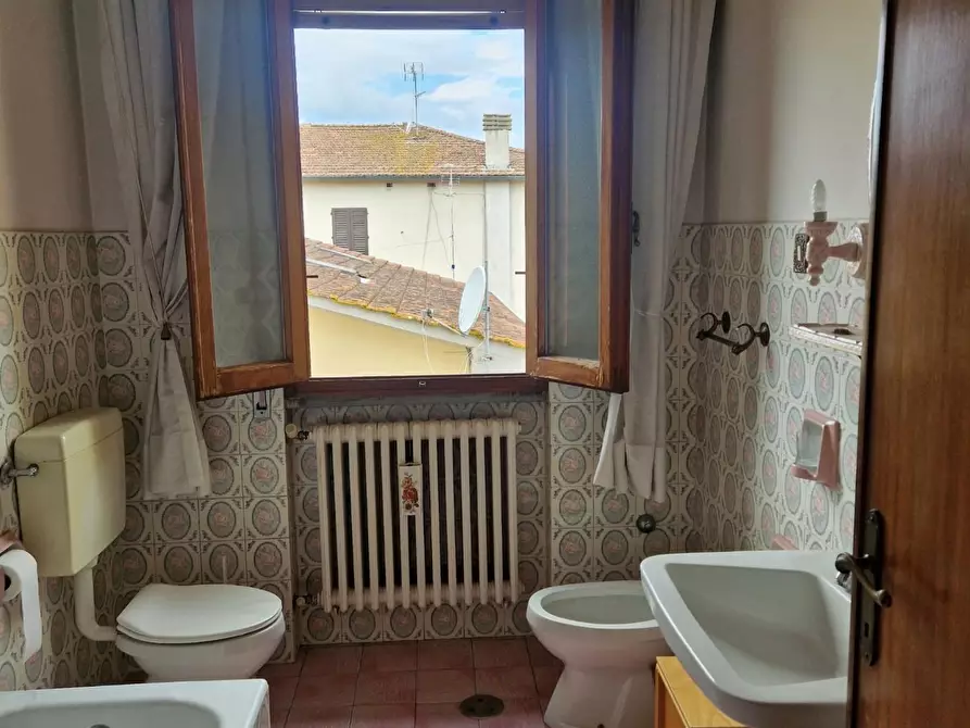 Immagine 19 di Villa in vendita  a Poggio A Caiano