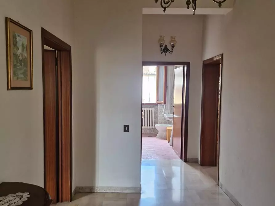 Immagine 13 di Villa in vendita  a Poggio A Caiano