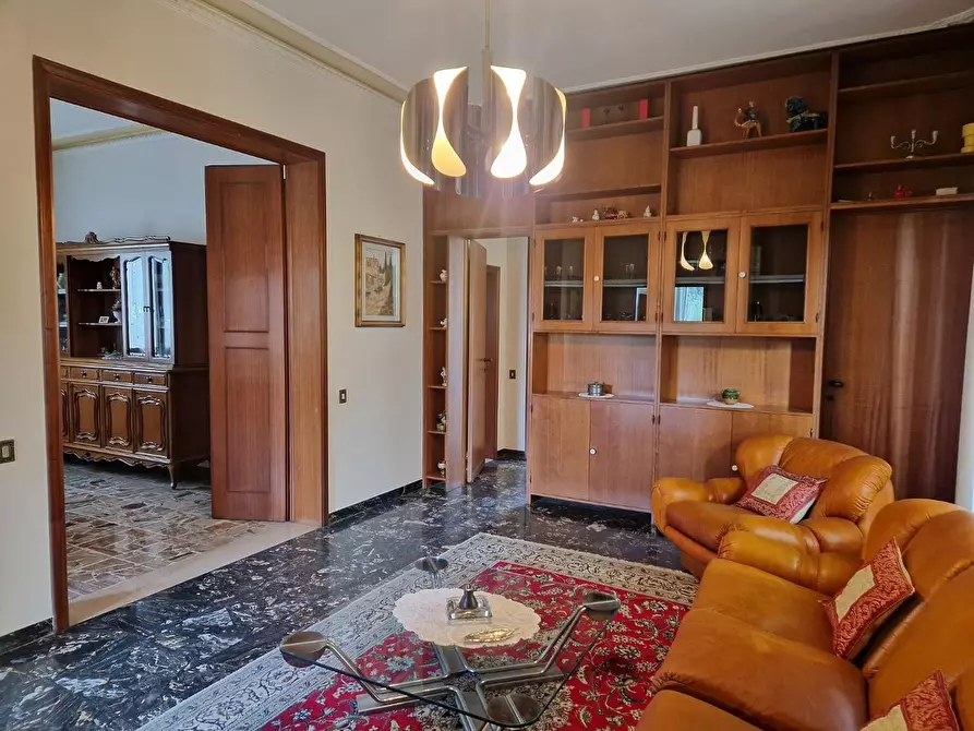 Immagine 6 di Villa in vendita  a Poggio A Caiano