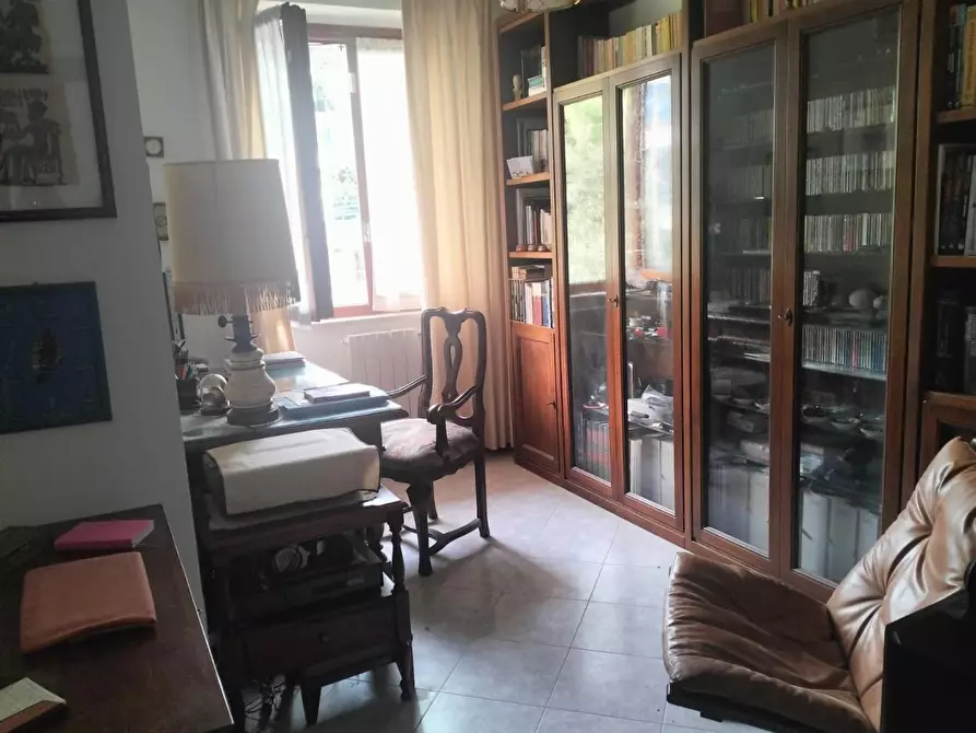 Immagine 60 di Villetta a schiera in vendita  a Livorno