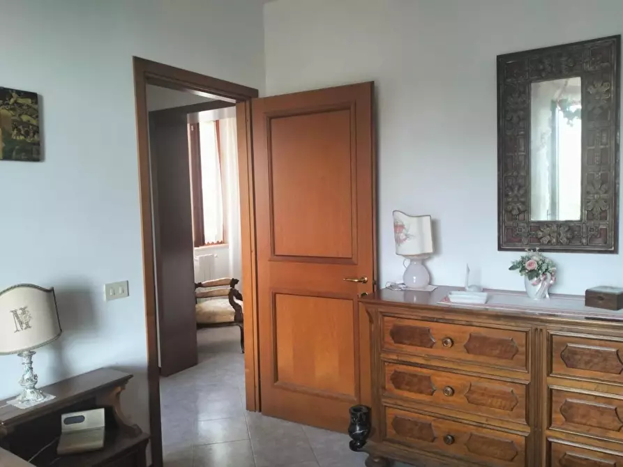 Immagine 51 di Villetta a schiera in vendita  a Livorno