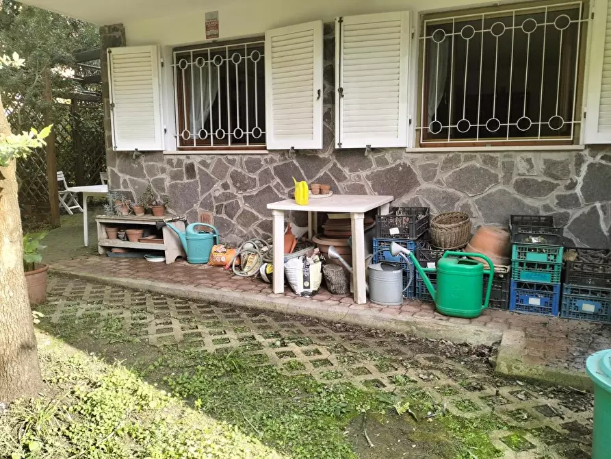 Immagine 29 di Villetta a schiera in vendita  a Livorno