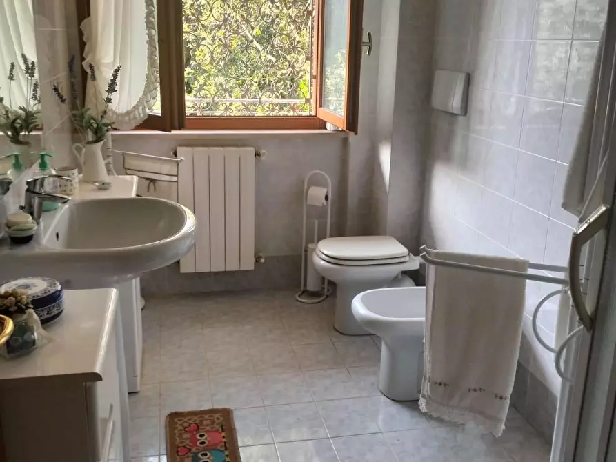 Immagine 70 di Villetta a schiera in vendita  a Livorno