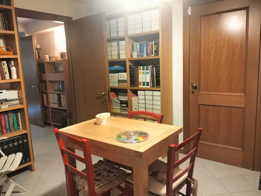 Immagine 75 di Villetta a schiera in vendita  a Livorno