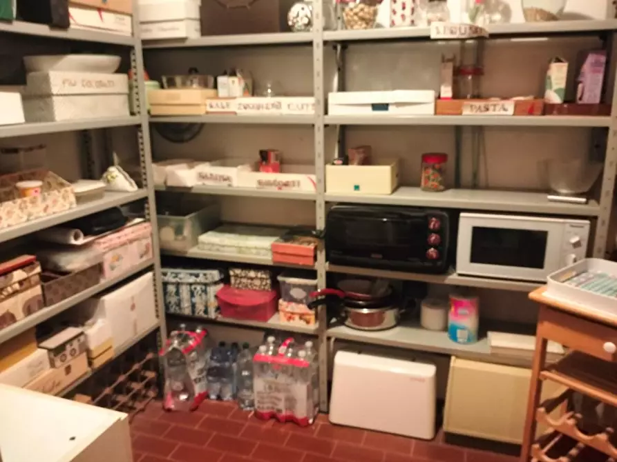 Immagine 78 di Villetta a schiera in vendita  a Livorno