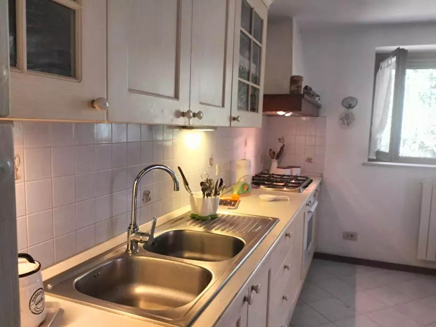 Immagine 65 di Villetta a schiera in vendita  a Livorno