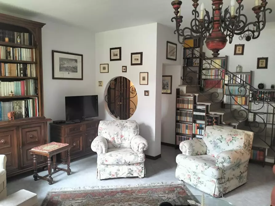 Immagine 33 di Villetta a schiera in vendita  a Livorno