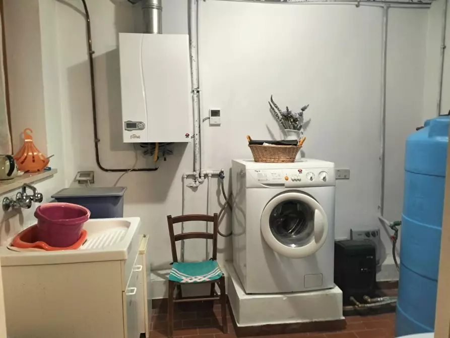 Immagine 81 di Villetta a schiera in vendita  a Livorno