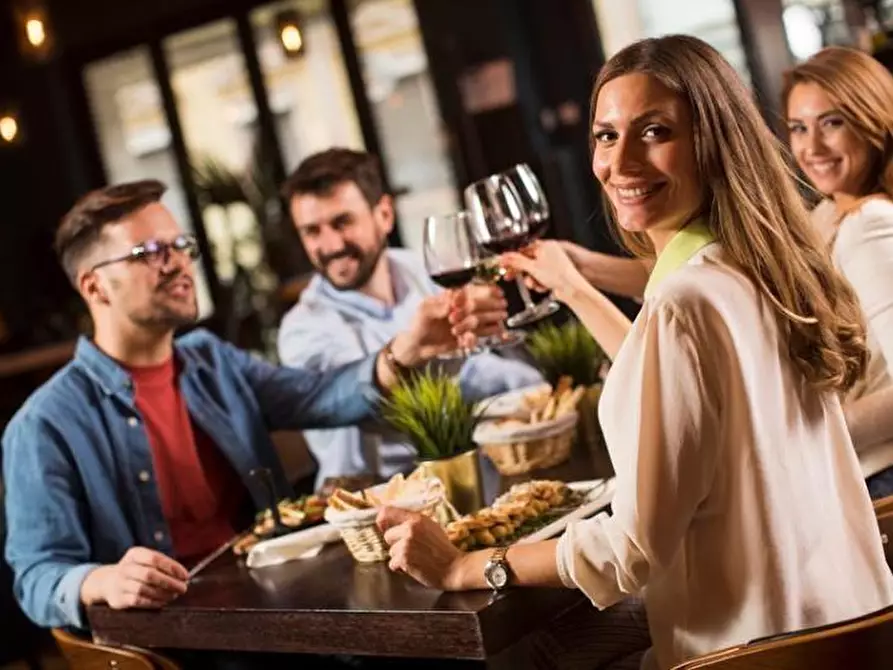 Immagine 3 di Bar / Ristorante in vendita  a Calcinaia