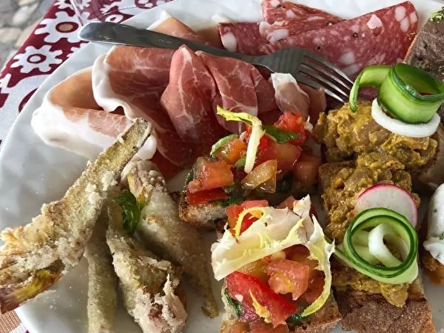 Immagine 5 di Bar / Ristorante in vendita  a Calcinaia