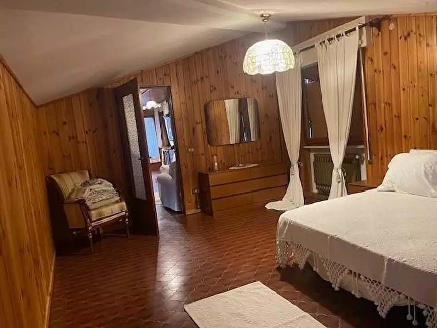 Immagine 57 di Casa semindipendente in vendita  a Massa