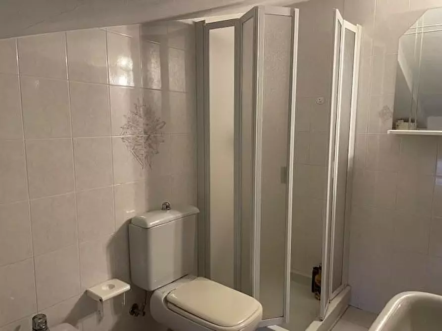 Immagine 62 di Casa semindipendente in vendita  a Massa