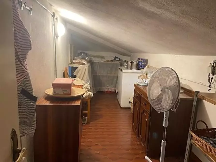 Immagine 63 di Casa semindipendente in vendita  a Massa