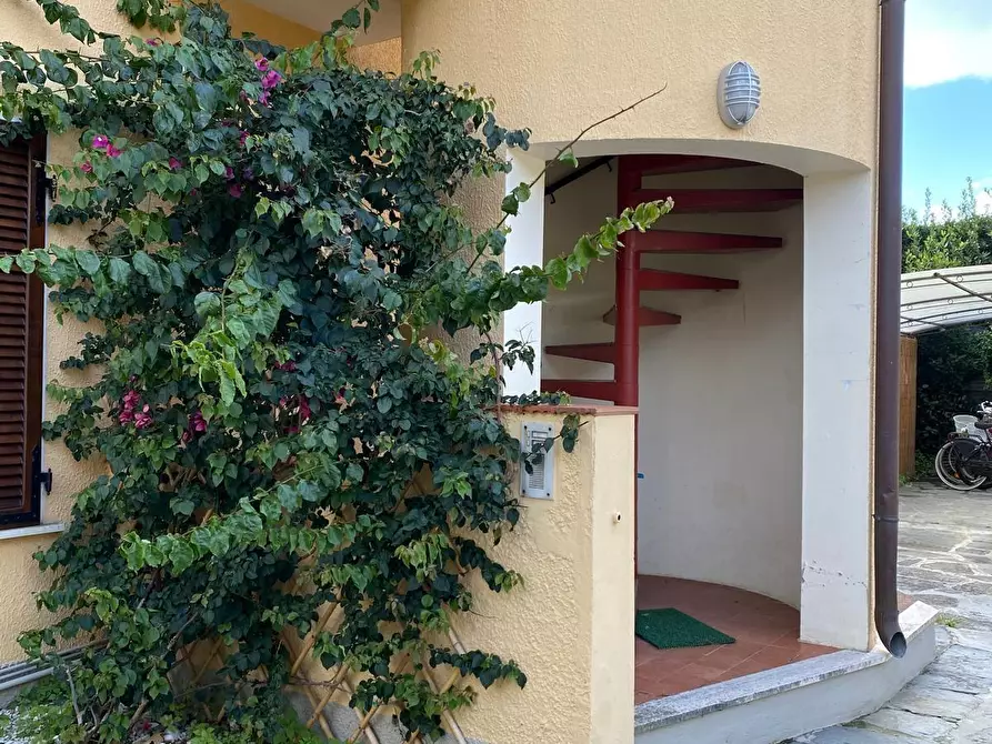 Immagine 29 di Appartamento in vendita  a Forte Dei Marmi