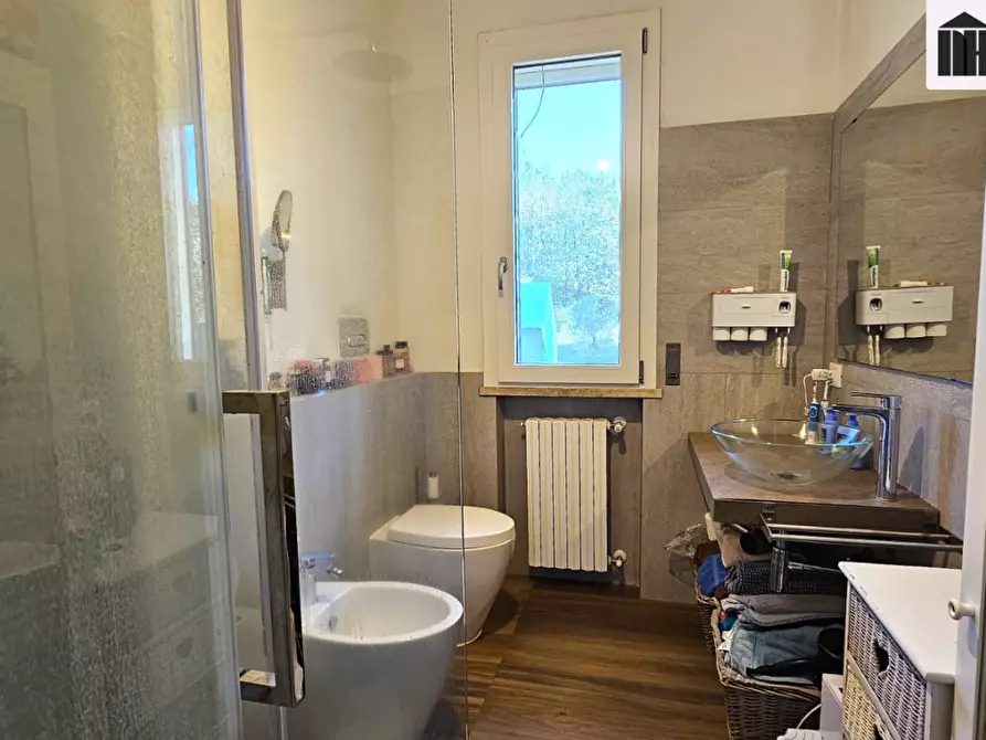 Immagine 22 di Casa indipendente in vendita  a Fucecchio